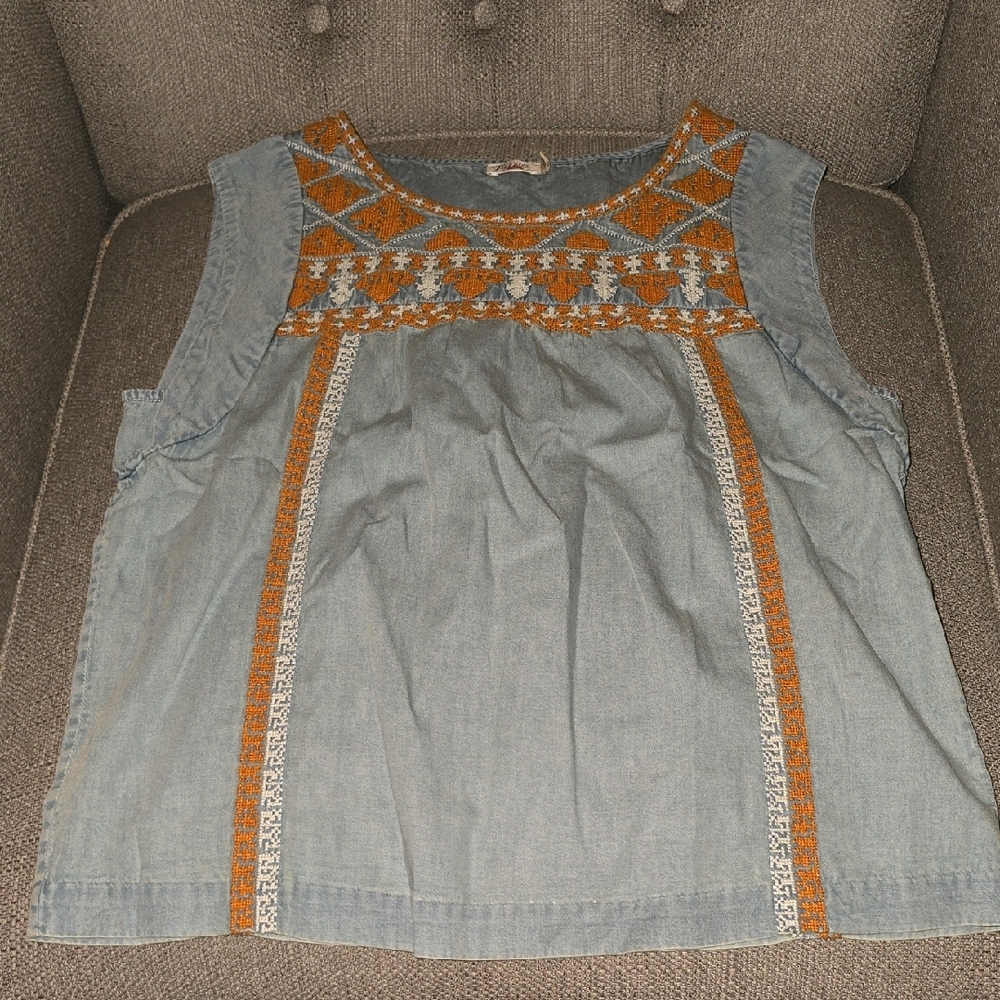 Faherty Boho Chambray Cross Stitch Sleeveless Blo… - image 1